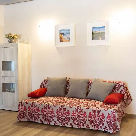 Apartment Il Sopracciglio - Red *